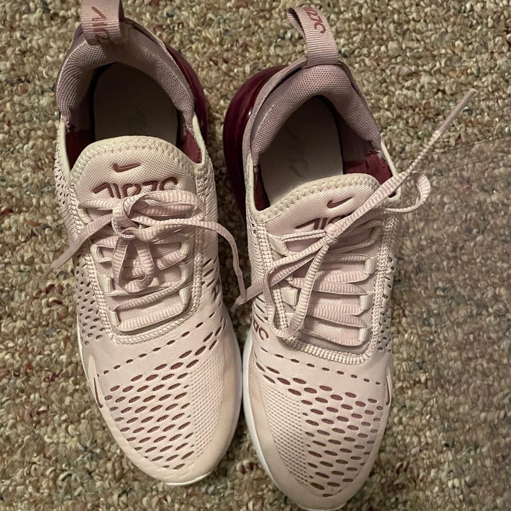Nike Air Max 270 Barely Rose
